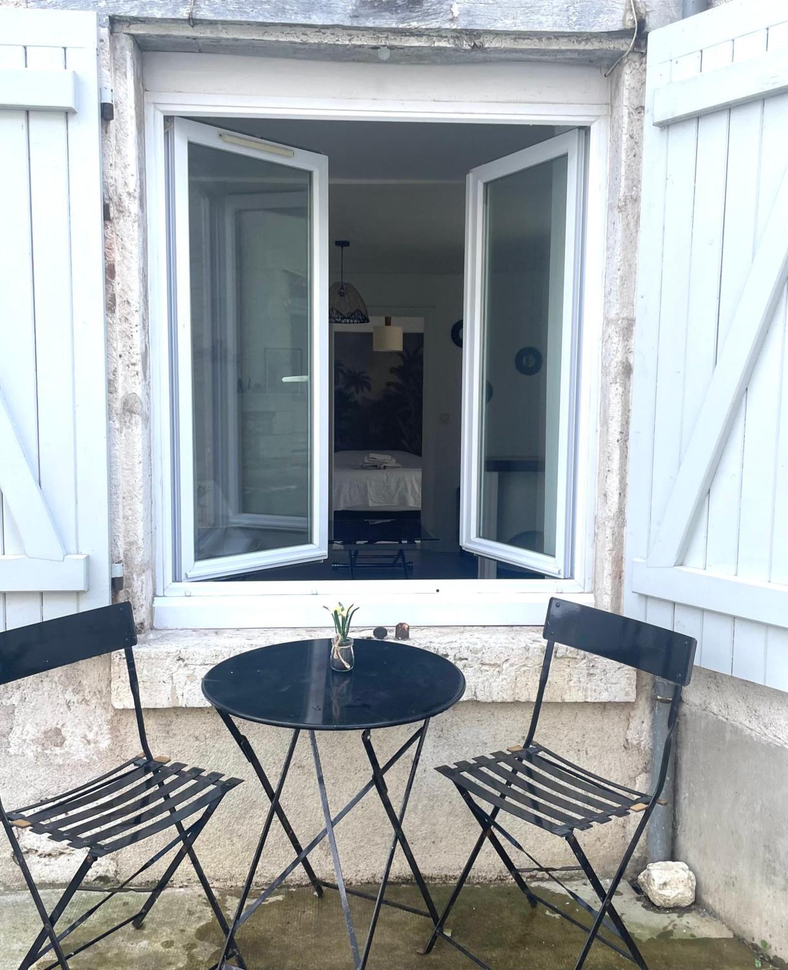 Joli Appart Cour Proche Bord De Loire Blois Exterior foto